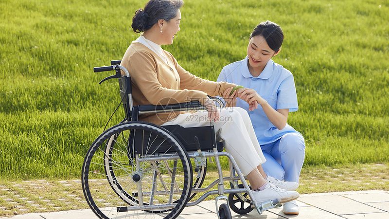 护理院自费比例解析：揭秘养老护理费用构成