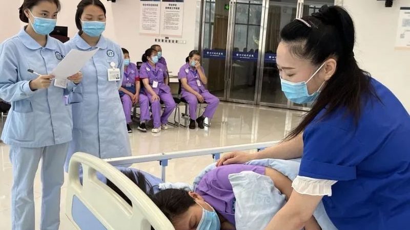 智慧养老服务加盟流程：如何选择与布局
